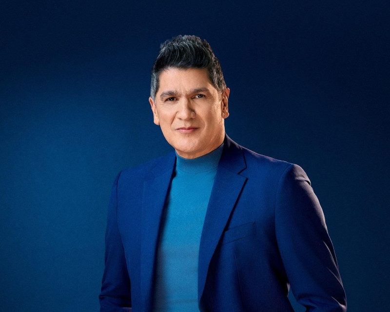 Eddy Herrera conquista nuevos escenarios con su exitosa gira internacional