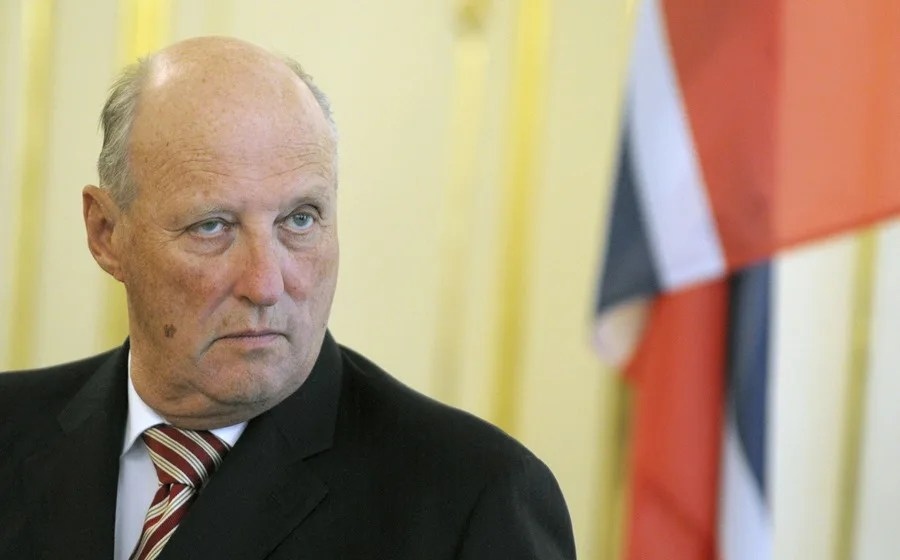 El rey Harald V de Noruega hospitalizado en Oslo por una anemia