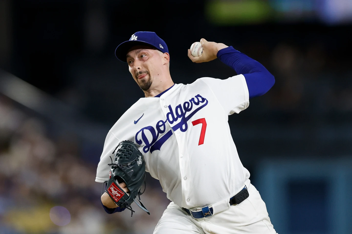 Blake Snell ponchó a 10 bateadores en 6 entradas en su regreso con los Dodgers tras una baja de 3 meses por una lesión en el codo. Blake Snell ponchó a 10 bateadores en 6 entradas en su regreso con los Dodgers tras una baja de 3 meses por una lesión en el codo.