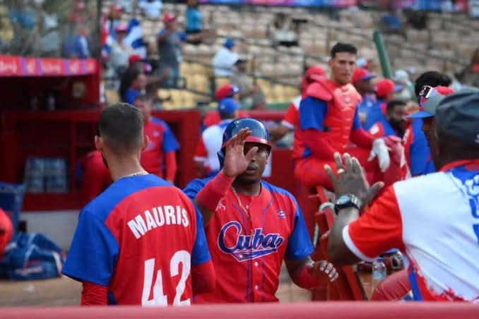 Cuba propina revés a Dominicana en béisbol Centroamericano y del Caribe Cuba propina revés a Dominicana en béisbol Centroamericano y del Caribe