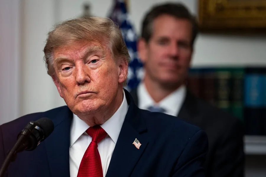 Trump anuncia una ofensiva económica «sin precedentes» para aislar a Irán