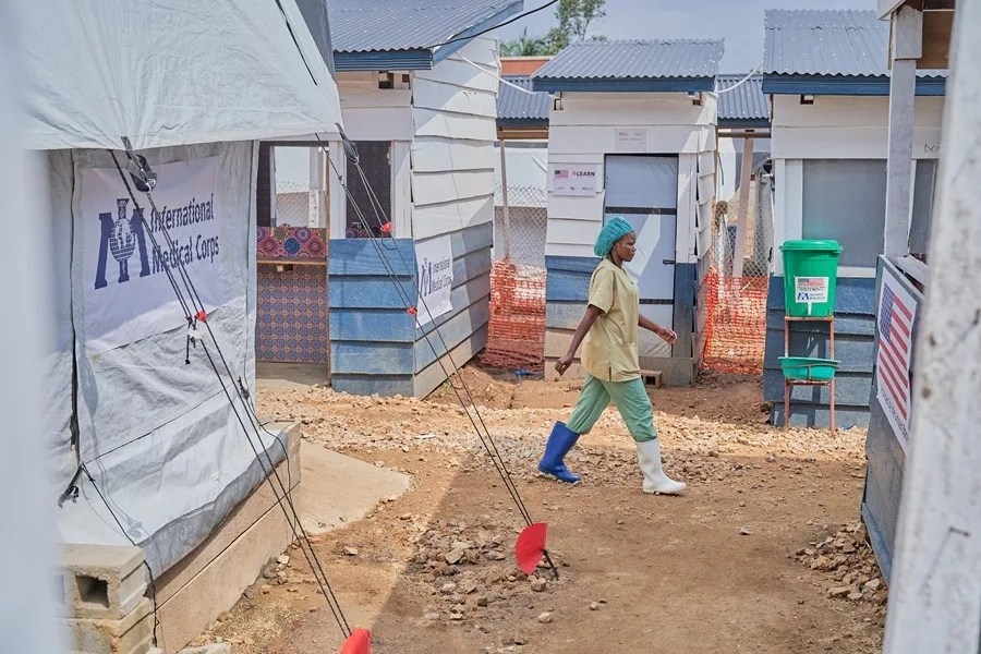 La OMS ve «prometedores» avances en vacunas y tratamientos contra el brote de ébola en la RDC La OMS ve «prometedores» avances en vacunas y tratamientos contra el brote de ébola en la RDC