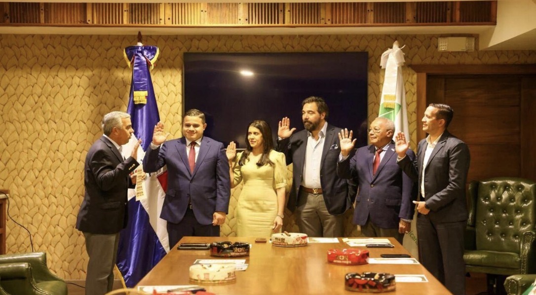 Gobierno crea consejo regulador para defender, fomentar y controlar calidad de cigarros dominicanos Gobierno crea consejo regulador para defender, fomentar y controlar calidad de cigarros dominicanos
