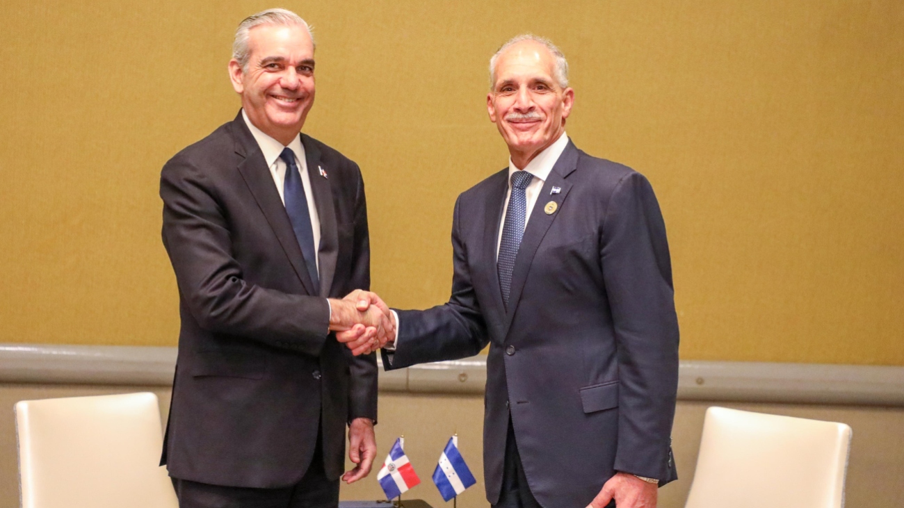 Presidente de Honduras reconoce y felicita al presidente Luis Abinader por extraordinario éxito organizativo de los Juegos Centroamericanos y del Caribe Santo Domingo 2026 Presidente de Honduras reconoce y felicita al presidente Luis Abinader por extraordinario éxito organizativo de los Juegos Centroamericanos y del Caribe Santo Domingo 2026