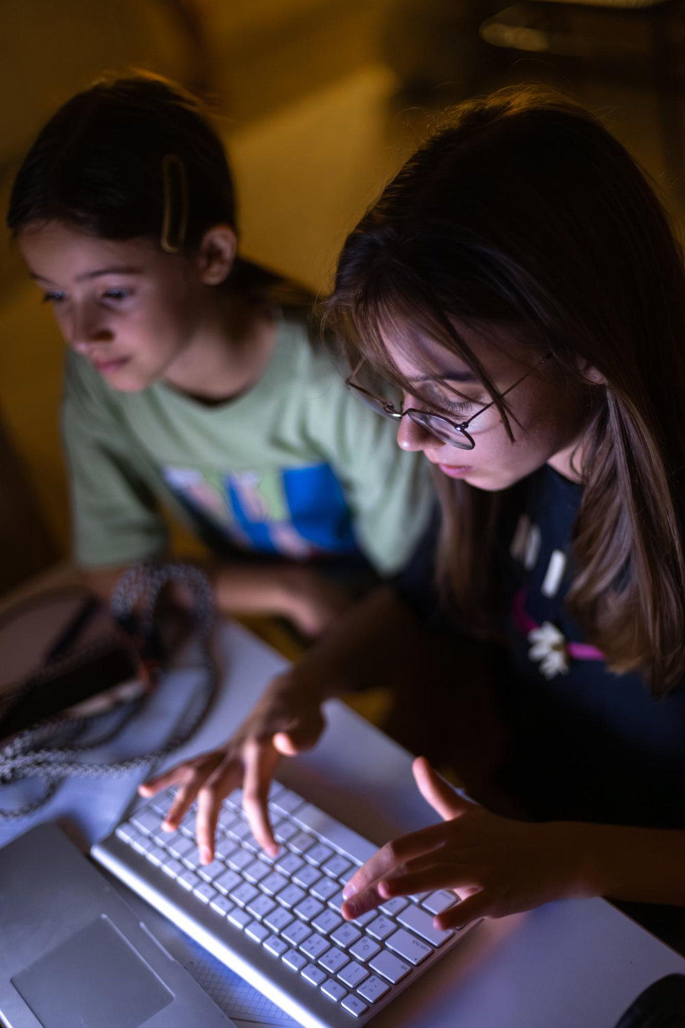 ChatGPT para adolescentes: seguridad y nuevos retos frente al avance de la IA