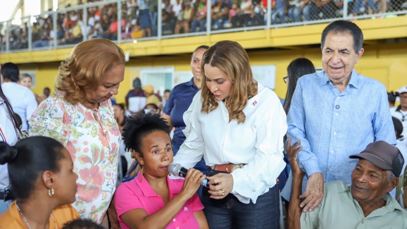 Supérate impacta a más de 28,000 hogares en Peravia