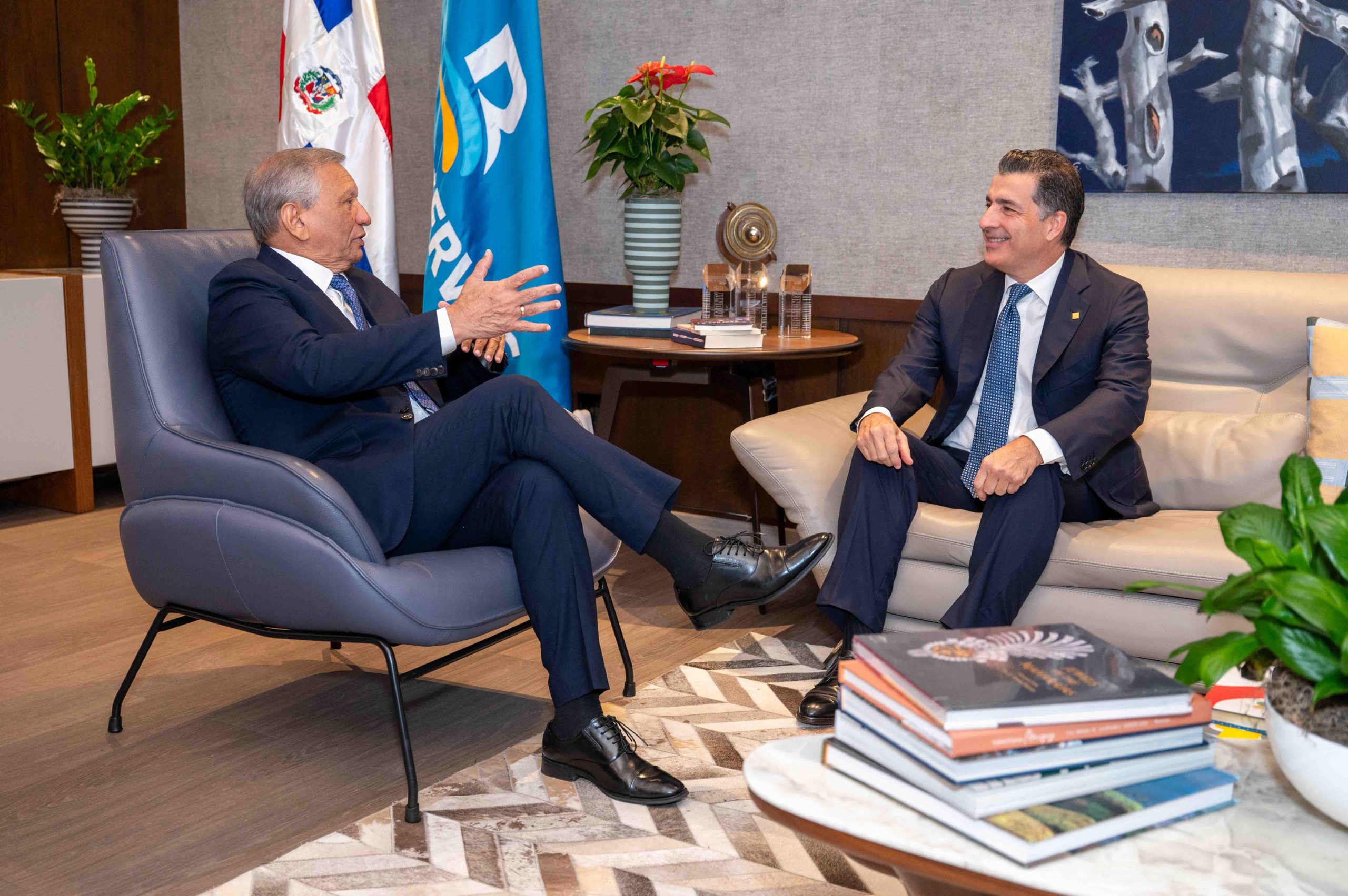 Embajada dominicana en Francia y Banreservas lanzan convocatoria para residencias artísticas en París París, Francia