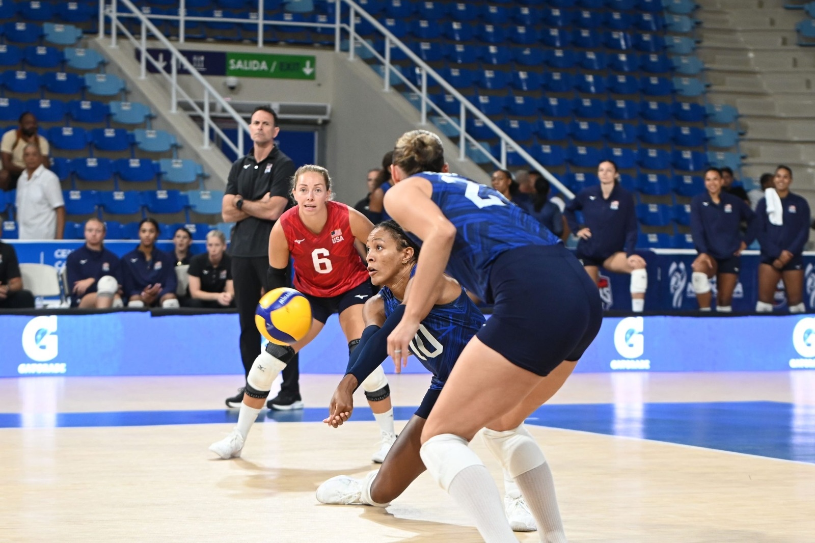 USA y Cuba, a semifinal campeonato Continental Norceca voleibol femenino USA y Cuba, a semifinal campeonato Continental Norceca voleibol femenino