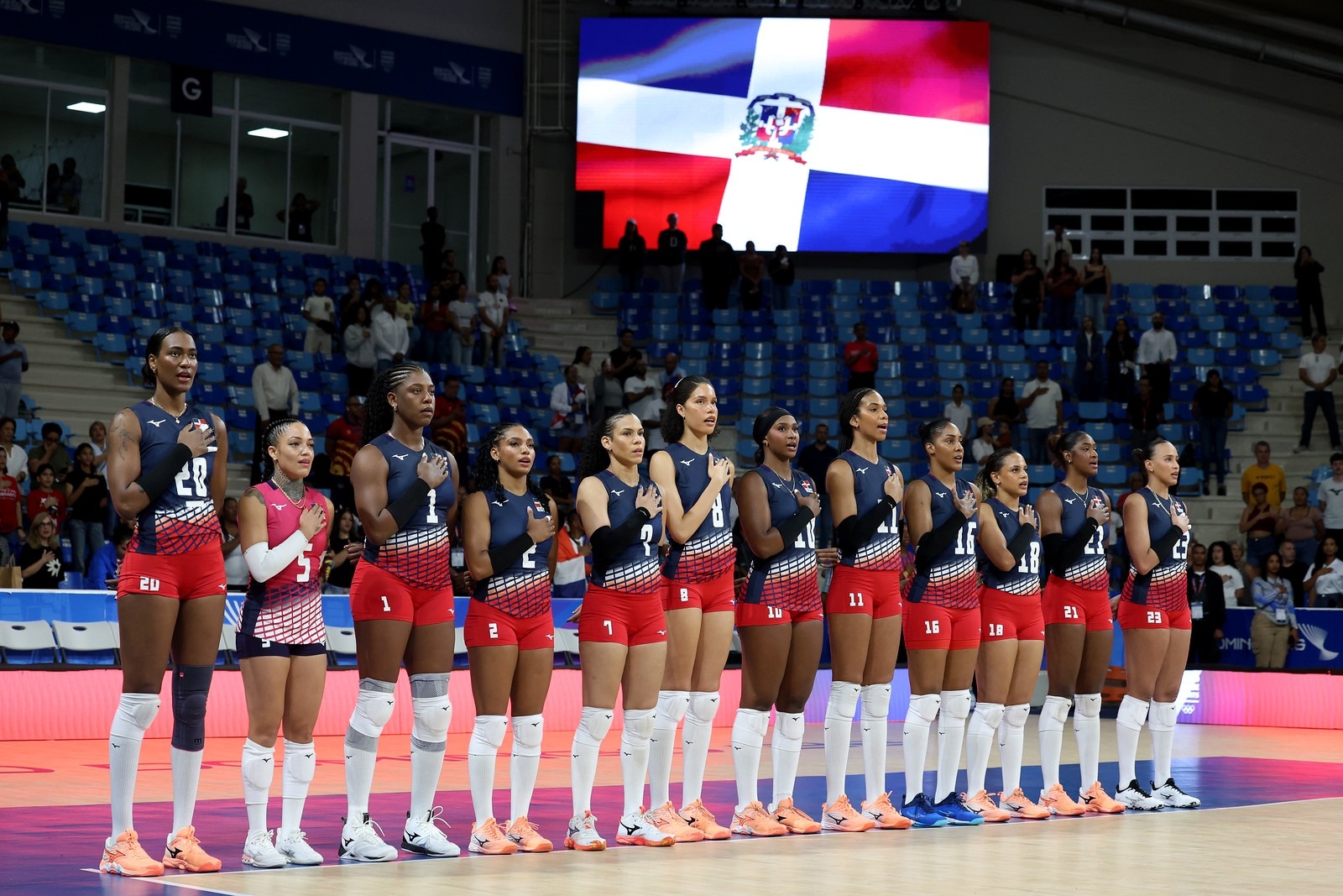 Sexteto femenino propina revés a Cuba en voleibol JJCC2026
