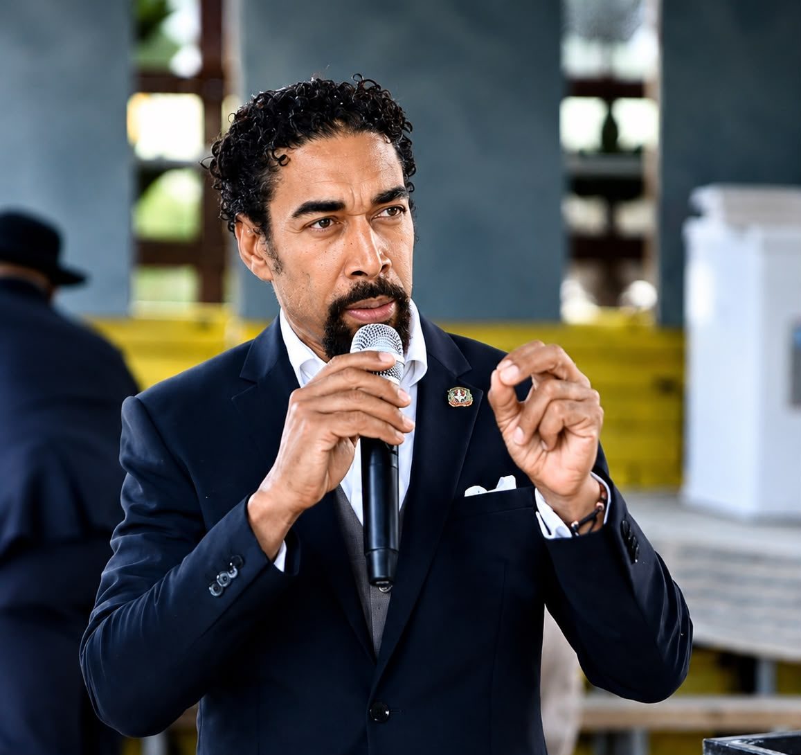 Oscar Abreu cuestiona la interrupción del Premio Nacional de Artes Visuales: “Un país que deja de honrar a sus artistas comienza a olvidar su historia”