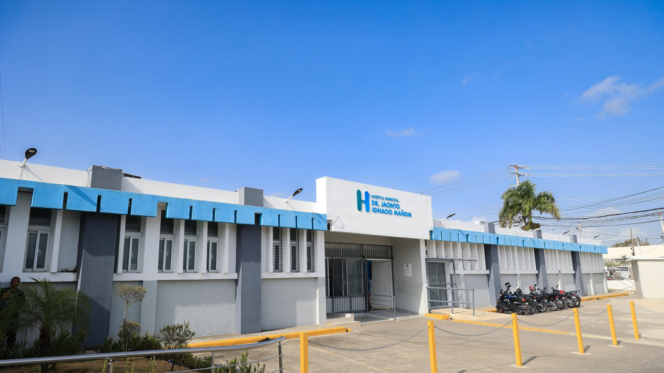 Director del SNS ordena eliminar trabas en la atención a los pacientes del Hospital Jacinto Ignacio Mañón