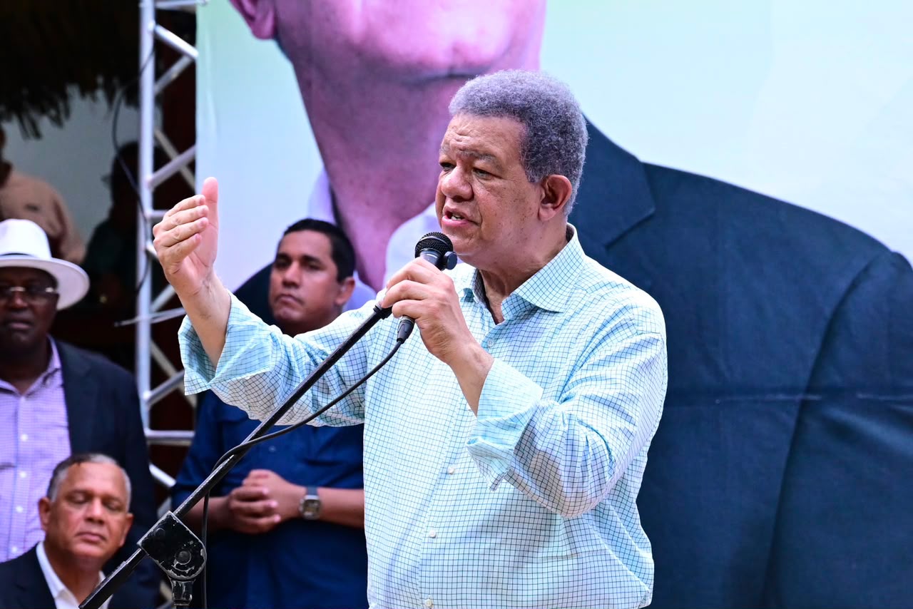 Leonel asegura PRM no pudo mantener programa de 24 horas de energía: “El pueblo se cansó” Leonel asegura PRM no pudo mantener programa de 24 horas de energía: “El pueblo se cansó”