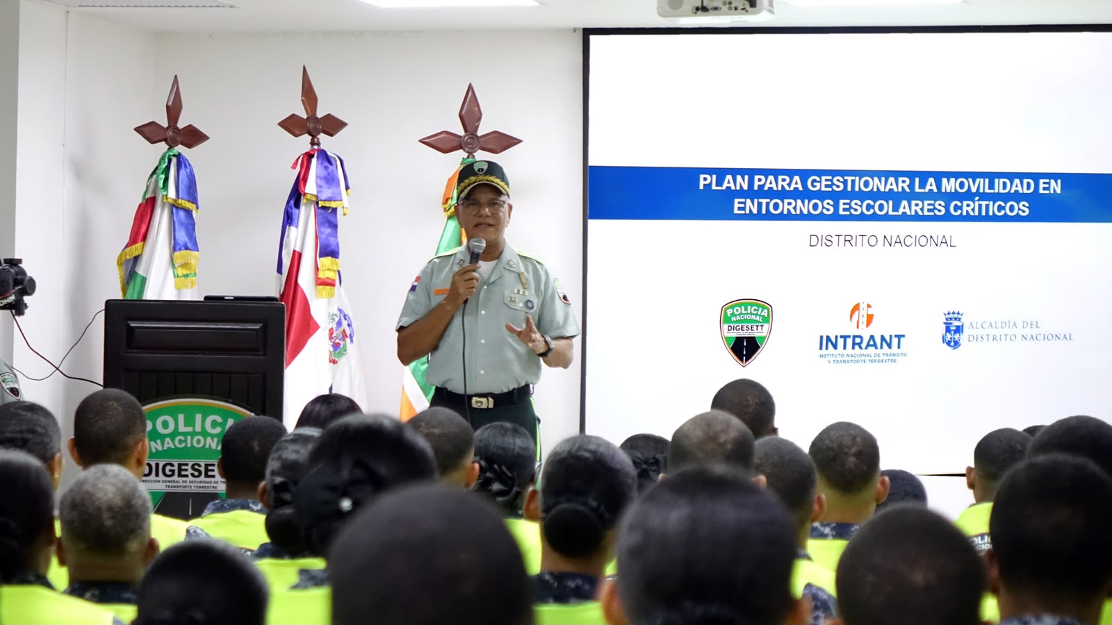 DIGESETT junto al INTRANT y ADN pone en marcha Plan de Movilidad Regreso a Clases 2026