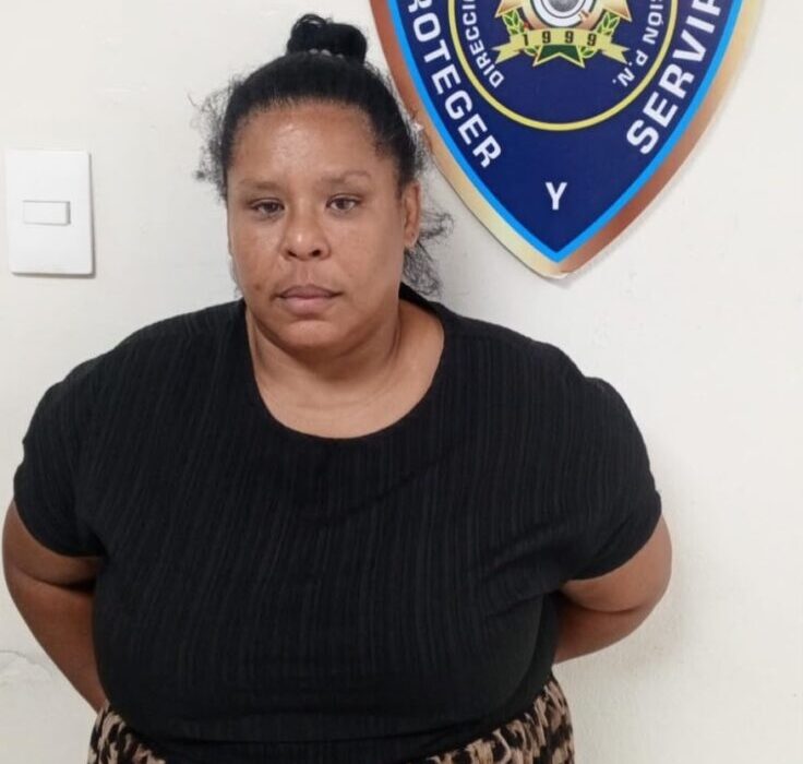 Policía detiene en flagrante a mujer que intentó realizar transferencia bancaria por medio millón de pesos con cédula falsa