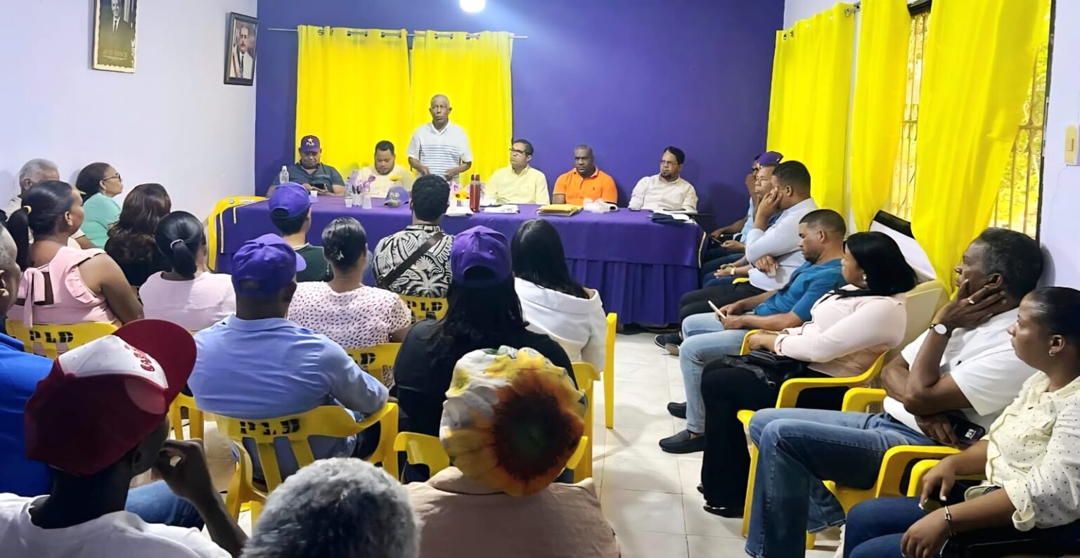 Organizan masivo acto de juramentación de nuevos miembros en Bahoruco Organizan masivo acto de juramentación de nuevos miembros en Bahoruco