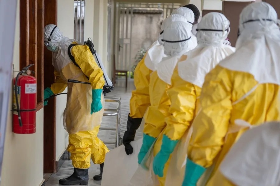 Más de 1.200 personas logran curarse de ébola en la República Democrática del Congo en un brote que deja ya 2.680 muertos