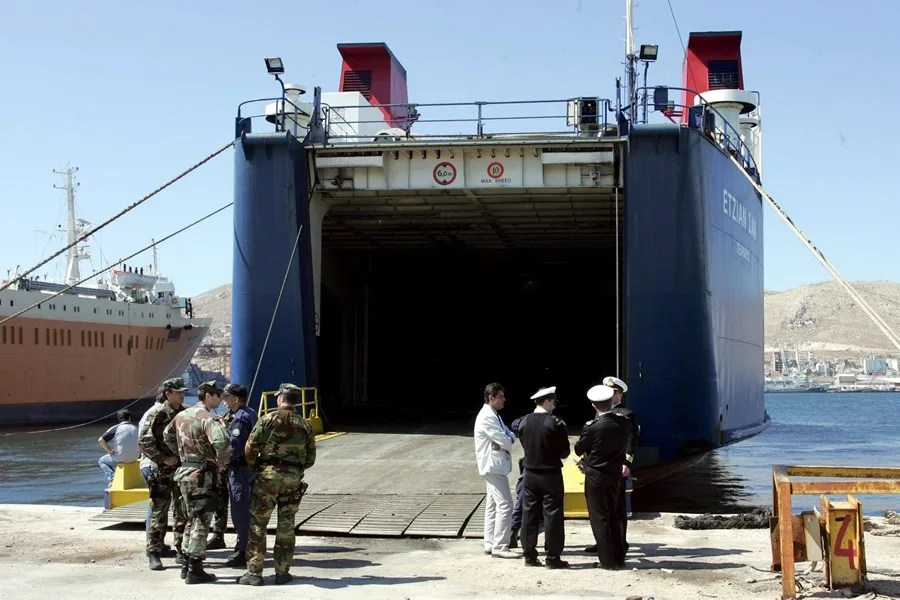 Al menos siete muertos al naufragar un ferry con 270 personas a bordo al norte de Chipre