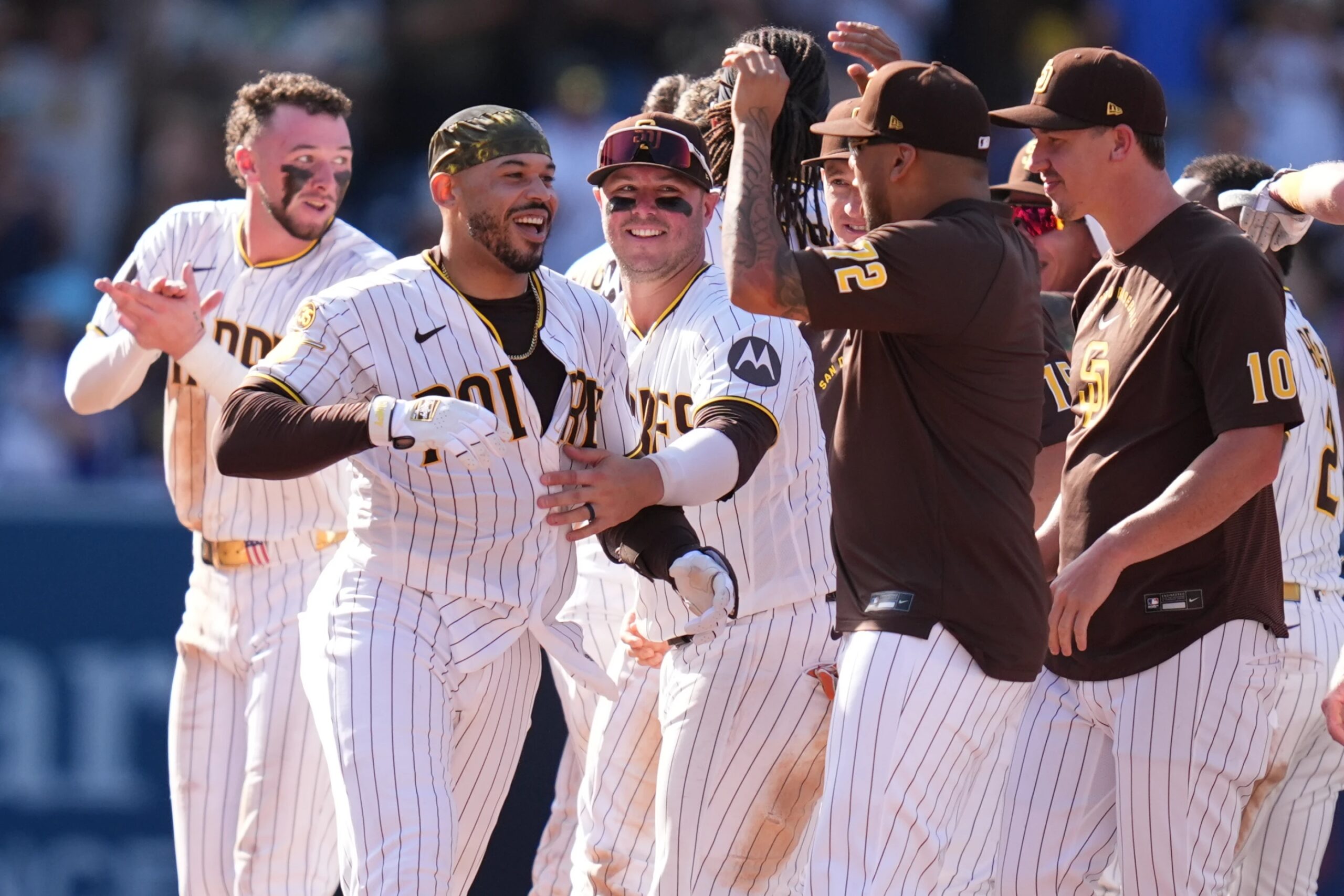 MLB aprueba venta de San Diego Padres a José E. Feliciano y Kwanza Jones MLB aprueba venta de San Diego Padres a José E. Feliciano y Kwanza Jones