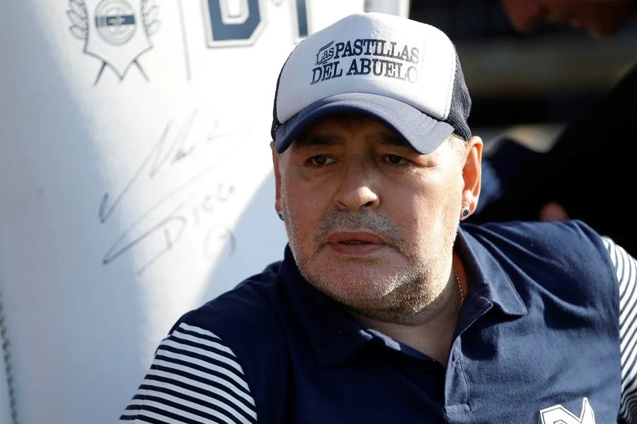 Los médicos de Maradona no actuaron ante las señales de una falla cardíaca, según un perito