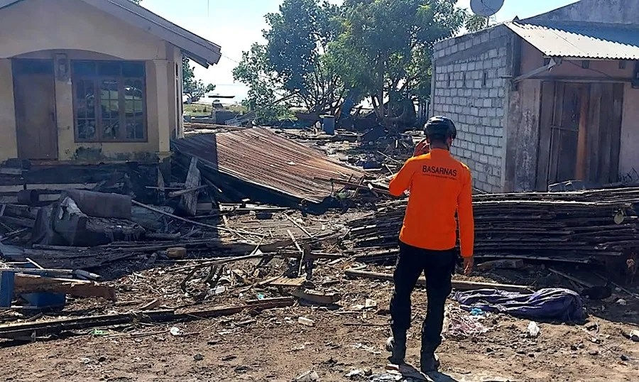 Más de medio centenar de muertos, 135 heridos y 5.000 evacuados por el terremoto indonesio