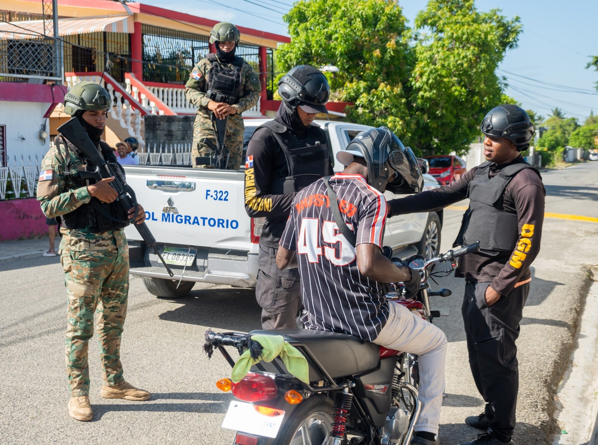 Operativo migratorio deja 149 extranjeros detenidos en Elías Piña