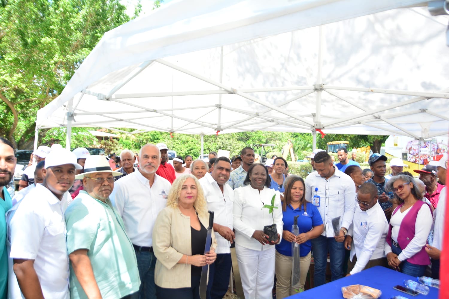 FEDA realiza jornada de inclusión social en Hato de Dama San Cristóbal