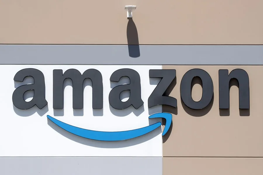Fiscales de Estados Unidos demandan a Amazon por «manipular» su sistema de cobros a anunciantes