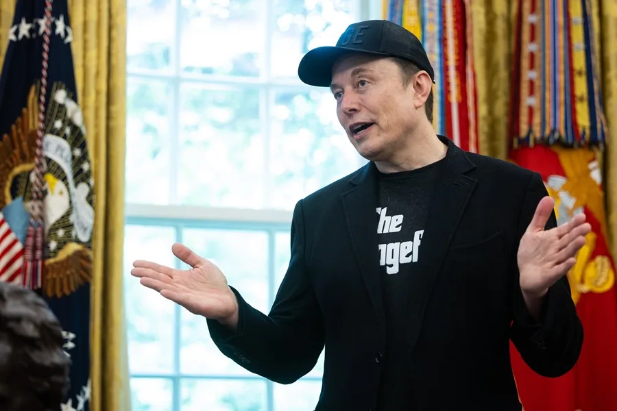 Elon Musk llama a los gigantes de la IA a probar mutuamente sus modelos de seguridad Elon Musk llama a los gigantes de la IA a probar mutuamente sus modelos de seguridad