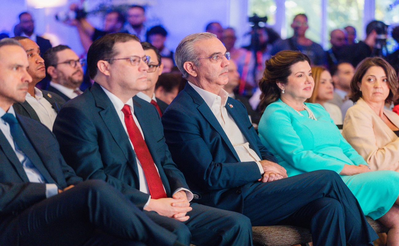 Presidenta de la Cámara de Santo Domingo destaca auge empresarial: 18,000 nuevas empresas en seis meses de este año bajo las políticas del presidente Luis Abinader Presidenta de la Cámara de Santo Domingo destaca auge empresarial: 18,000 nuevas empresas en seis meses de este año bajo las políticas del presidente Luis Abinader