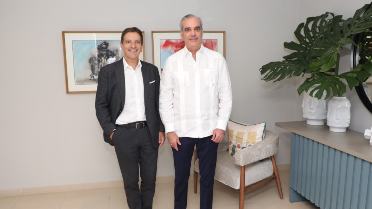 El presidente de Google Cloud para América Latina realiza visita de cortesía al presidente de la República Dominicana, Luis Abinader