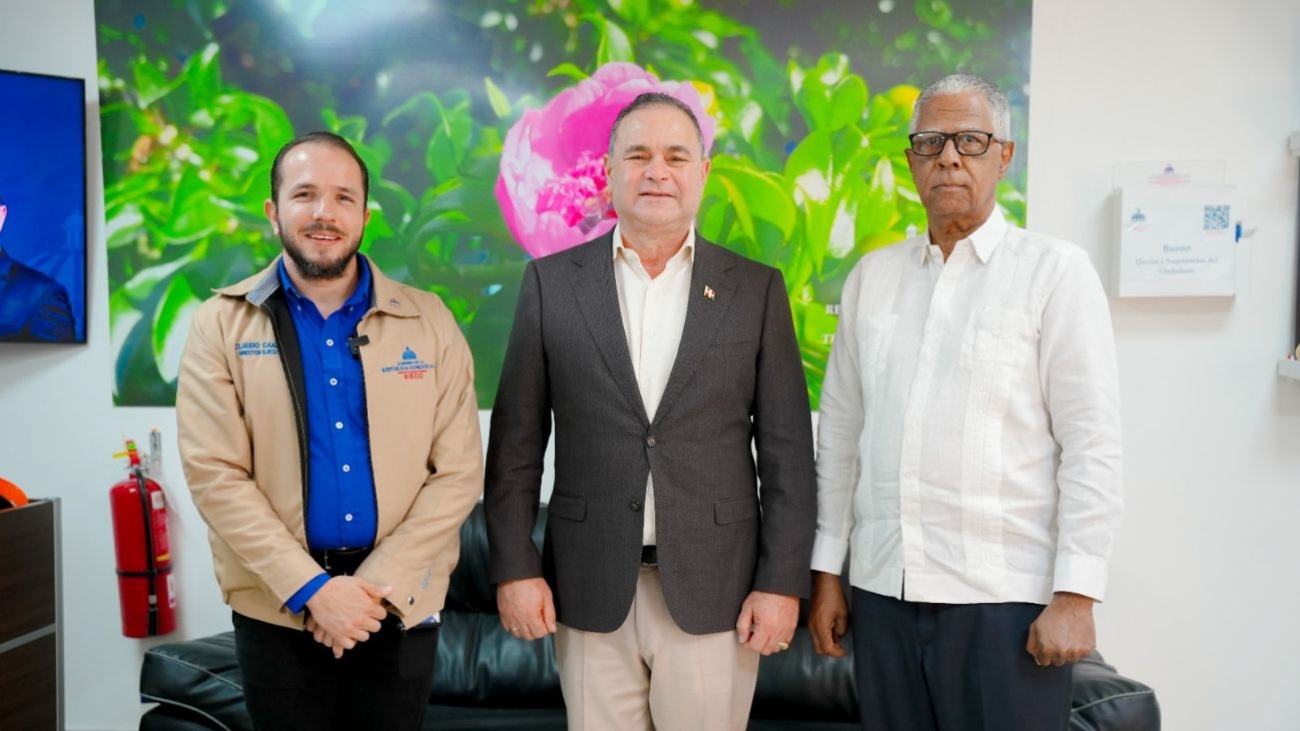 Tecnificación Nacional de Riego expone a Agricultura esfuerzos para transformar el riego agrícola ante el cambio climático