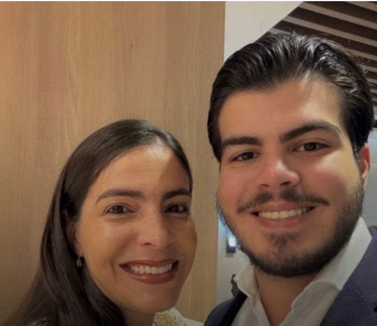 Madre de joven apuñalado en Serrallés pide oraciones por su recuperación