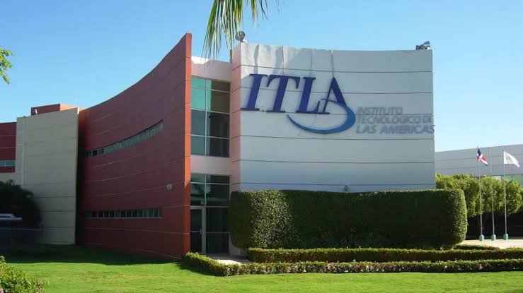 ITLA entrega 118 becas de Educación Superior durante su segunda convocatoria de 2026