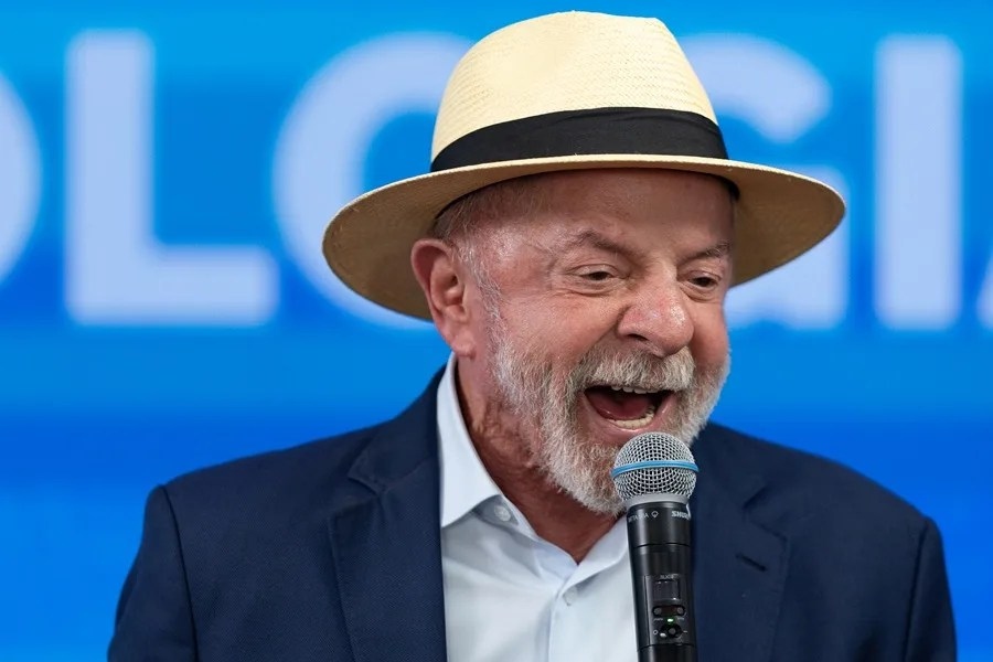Lula acusa a los Bolsonaro de estar detrás de los casos de corrupción que sacuden Brasil Lula acusa a los Bolsonaro de estar detrás de los casos de corrupción que sacuden Brasil