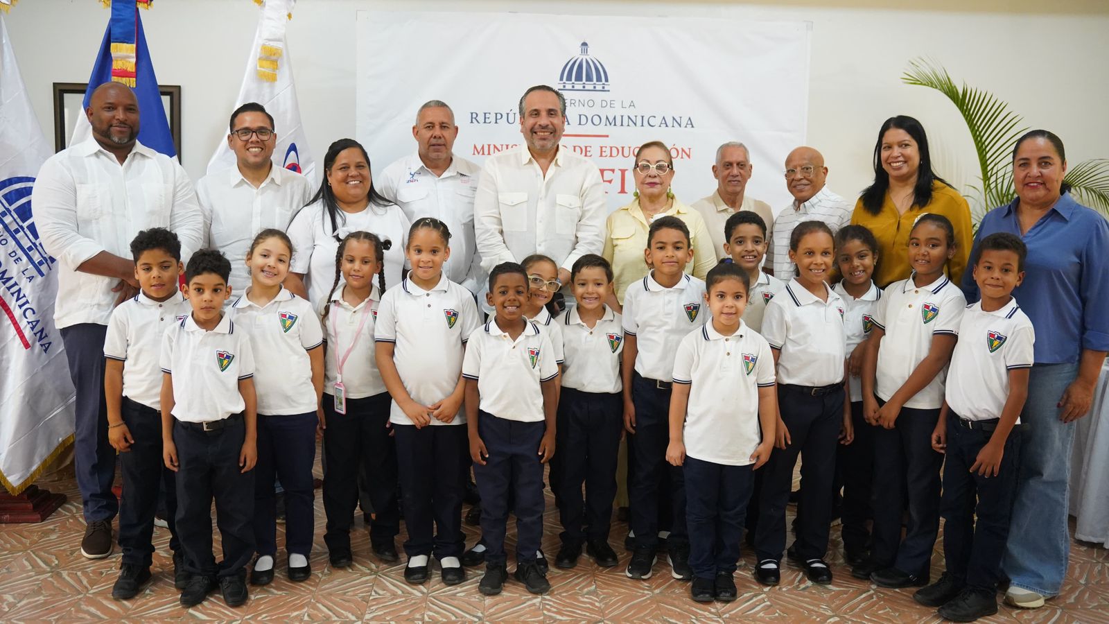 NEFI inaugura en Santiago aula de psicomotricidad número 12 en el país