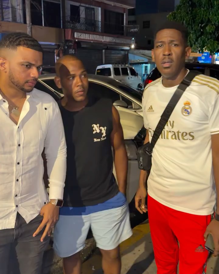 Kevin Daniel Germán Troncoso "Yandel" se entrega a la Policía y niega acusaciones por muerte de esposa de Julián Oro Duro Kevin Daniel Germán Troncoso "Yandel" se entrega a la Policía y niega acusaciones por muerte de esposa de Julián Oro Duro