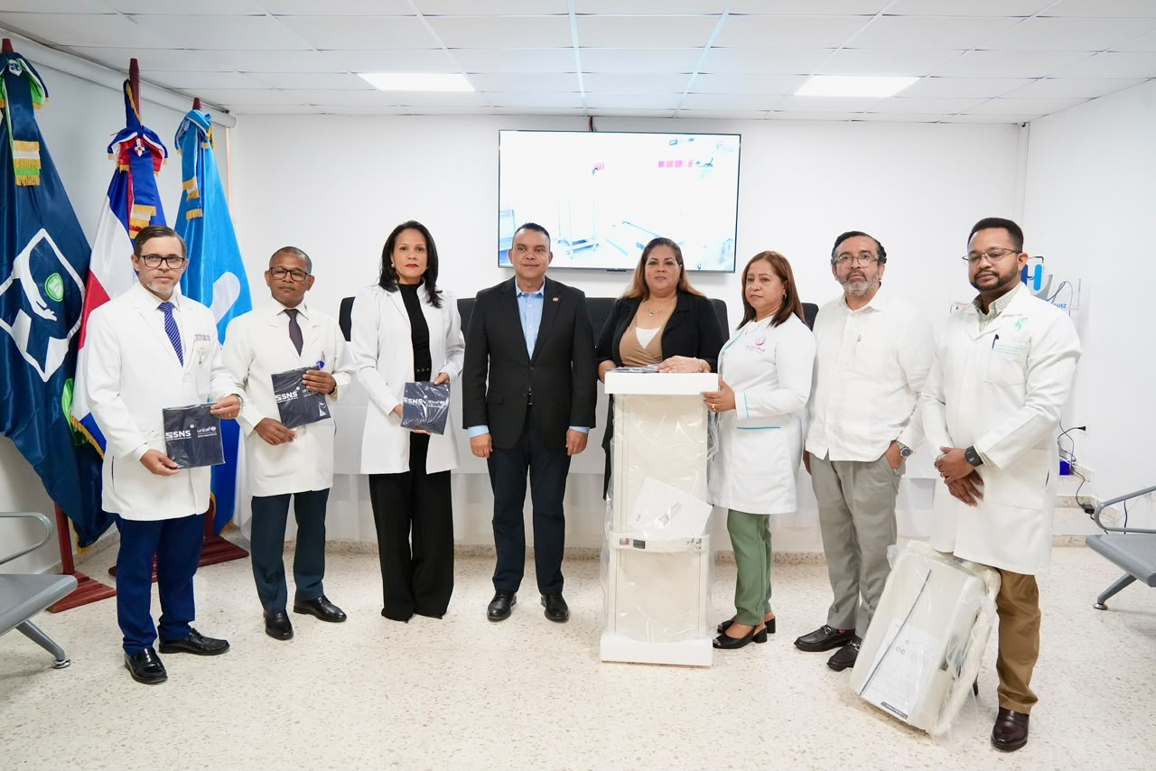 SNS y Unicef fortalecen Programa Mamá Canguro con donación de equipos médicos valorada en más de RD 5.4 millones