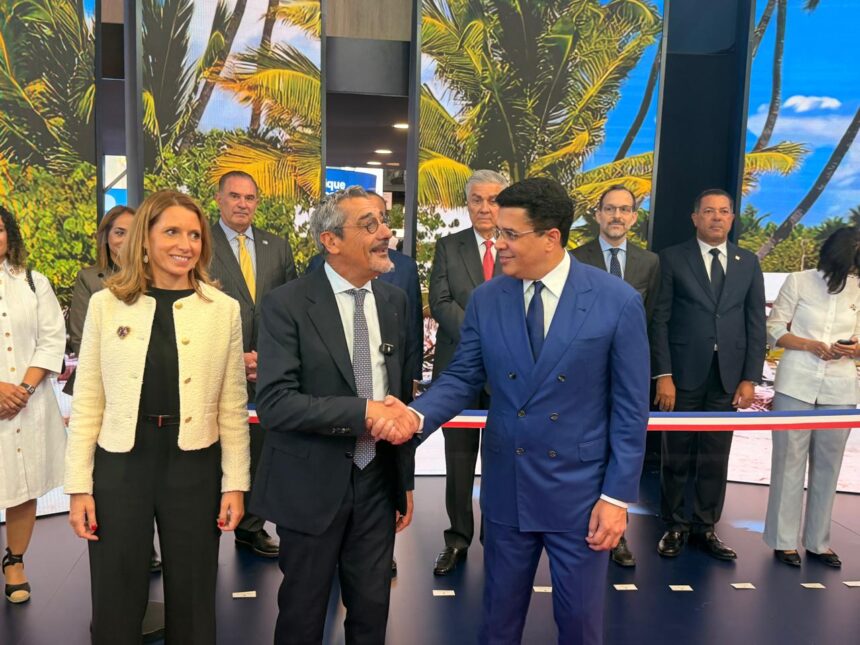 Con el ministro francés y a ritmo de merengue arranca la participación dominicana en TOP RESA 2026