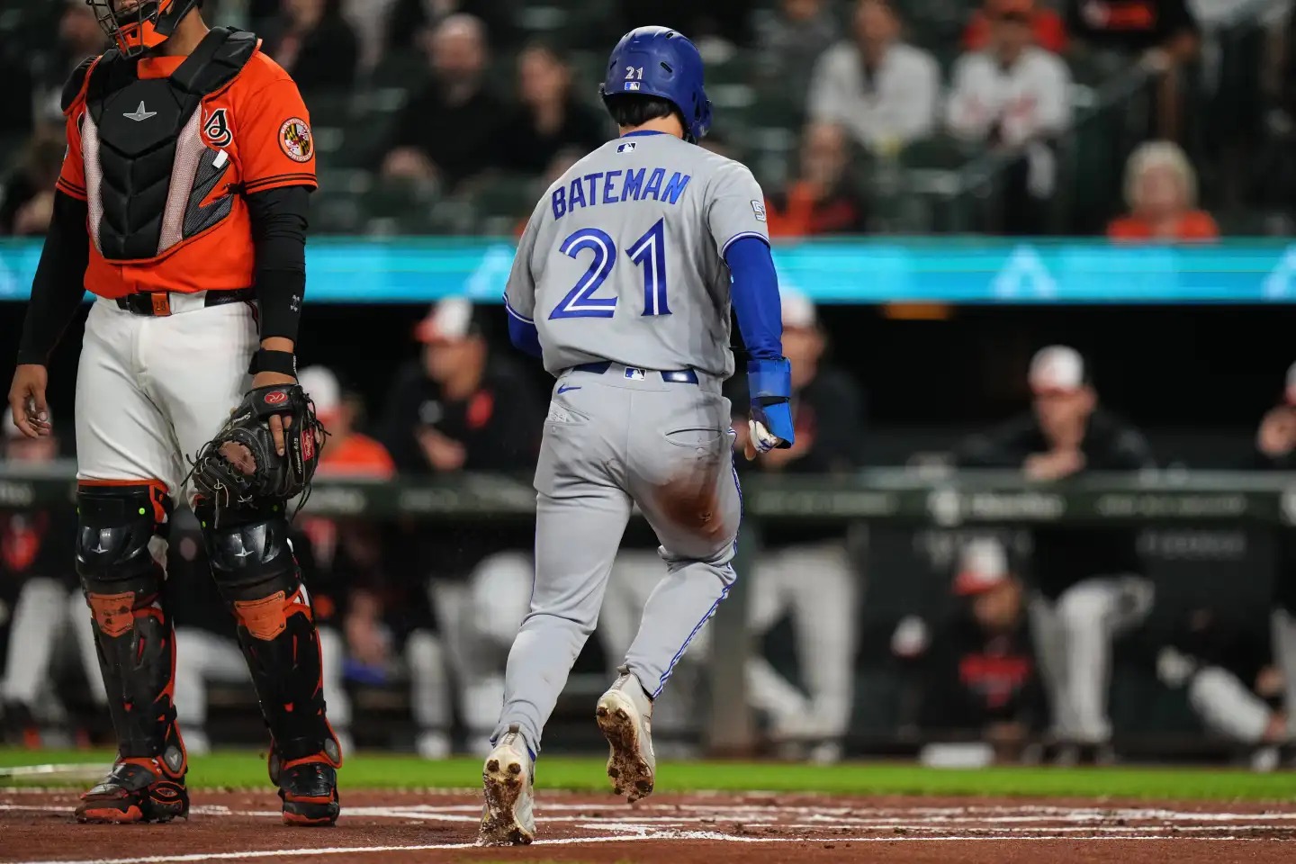 Bateman es la última lesión de Toronto mientras los Blue Jays se acercan a la eliminación en Baltimore