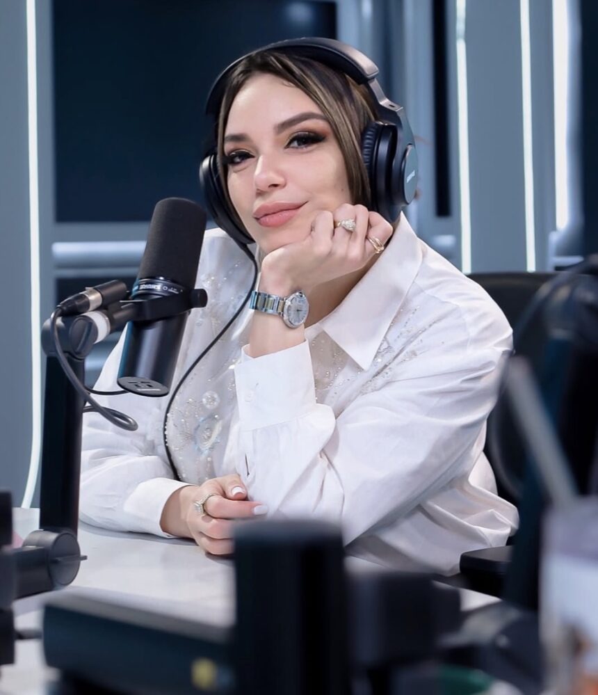 Hony Estrella sale de ‘La Fábrica Radio’ tras seis meses como panelista