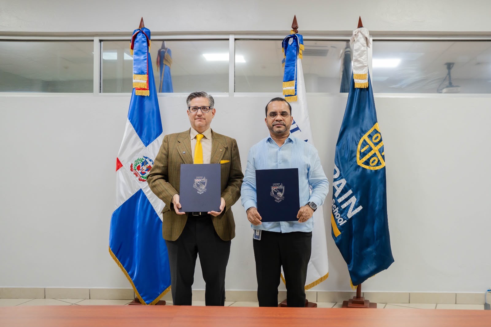 ITLA y Spain Business School suscriben acuerdo para ampliar oportunidades de formación especializada e internacional