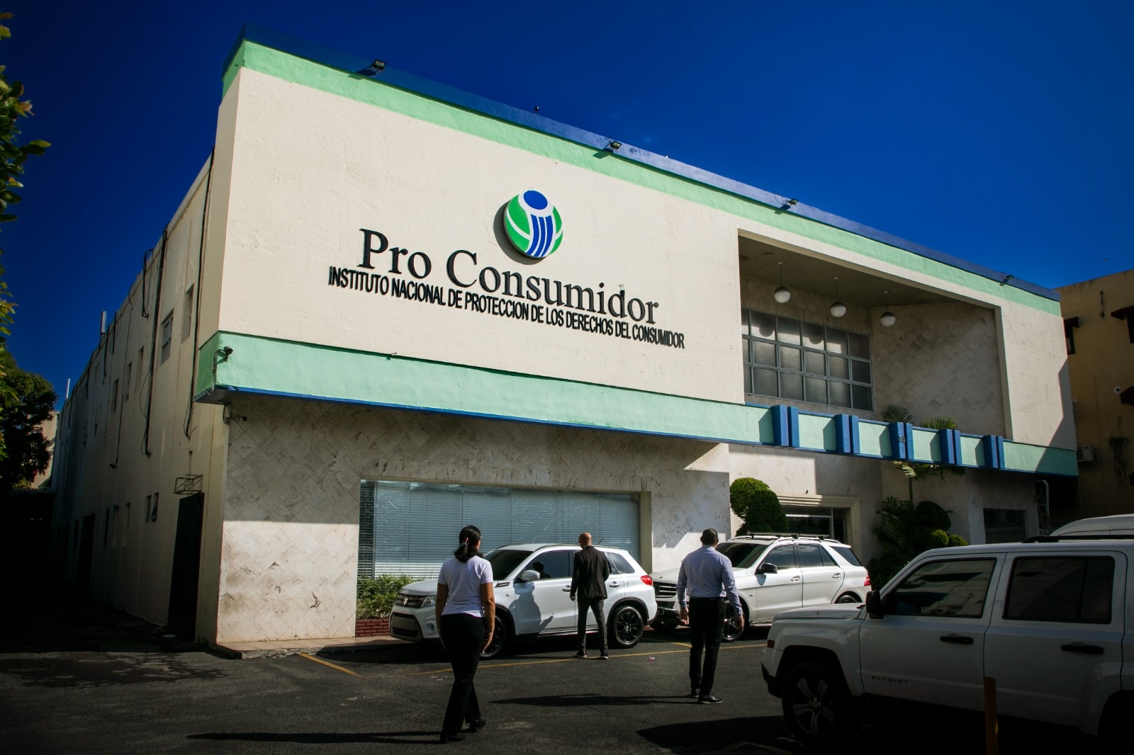Pro Consumidor interviene para buscar solución a conflicto entre Anadegas y proveedores de verifones
