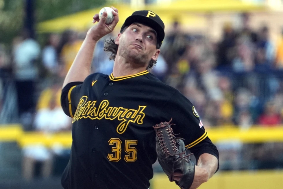 Braxton Ashcraft, All-Star de los Pirates, no volverá a lanzar esta temporada debido a fatiga en el brazo.
