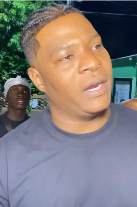 Matan al rapero Diddy Glow y a otra persona que participaba en pelea de peces betta en Boca Chica; hay 17 heridos