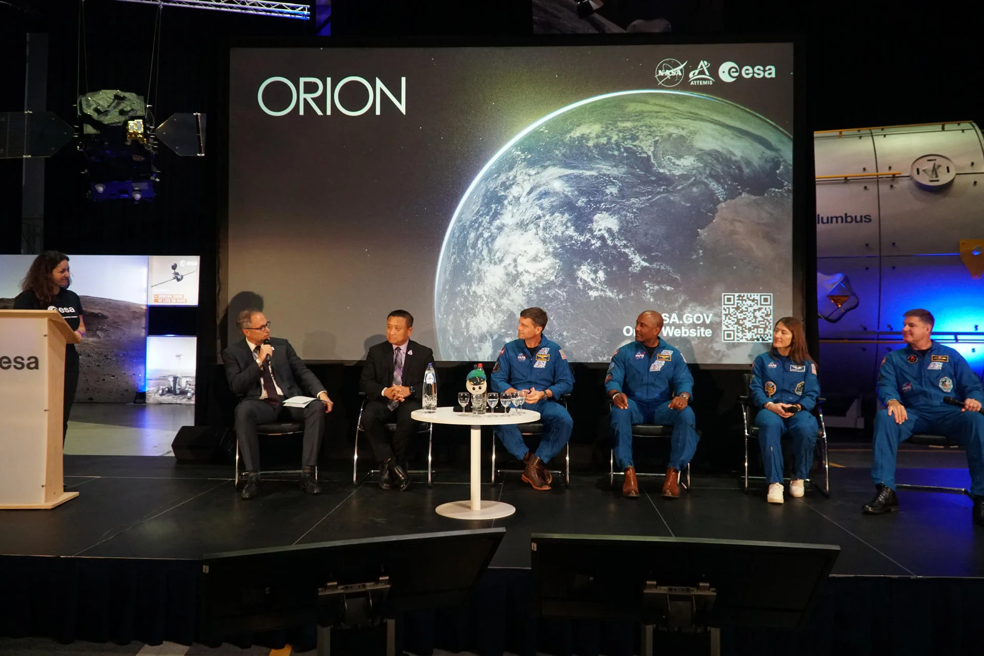 La tripulación de la misión a la Luna Artemis II recibirá la Medalla Stephen Hawking de Starmus