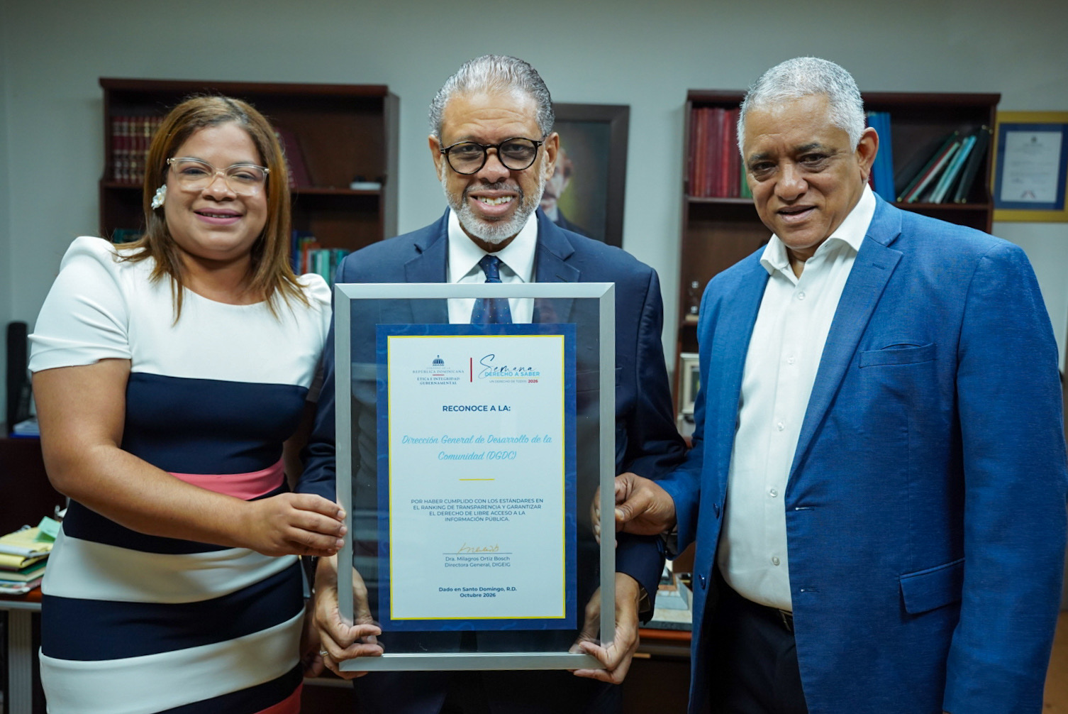 Desarrollo de la Comunidad recibe reconocimiento de la Dirección de Ética e Integridad Gubernamental