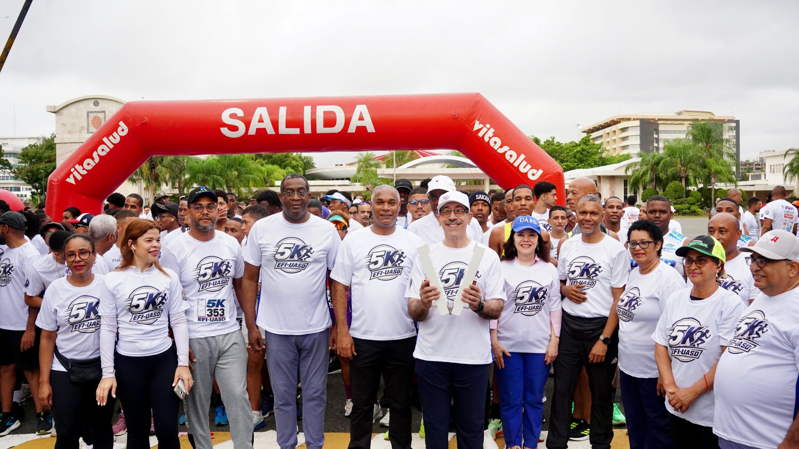 UASD celebra con rotundo éxito su primera Caminata 5K en el marco de su 488 aniversario