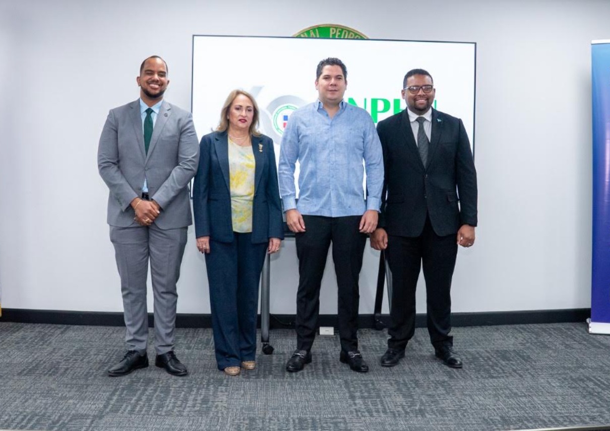 SIPEN y AFP Popular, junto a la UNPHU, inician quinta cohorte del Diplomado R.I.T.A.