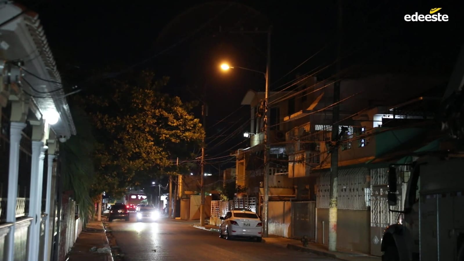 EDEEste invierte más de RD$147 millones en trabajos de iluminación en lo que va de año EDEEste invierte más de RD$147 millones en trabajos de iluminación en lo que va de año