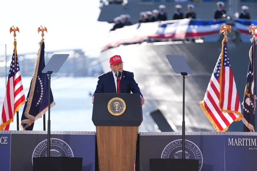 Donald Trump dice que pronto decidirá si la guerra de Irán terminará «por las buenas o las malas»
